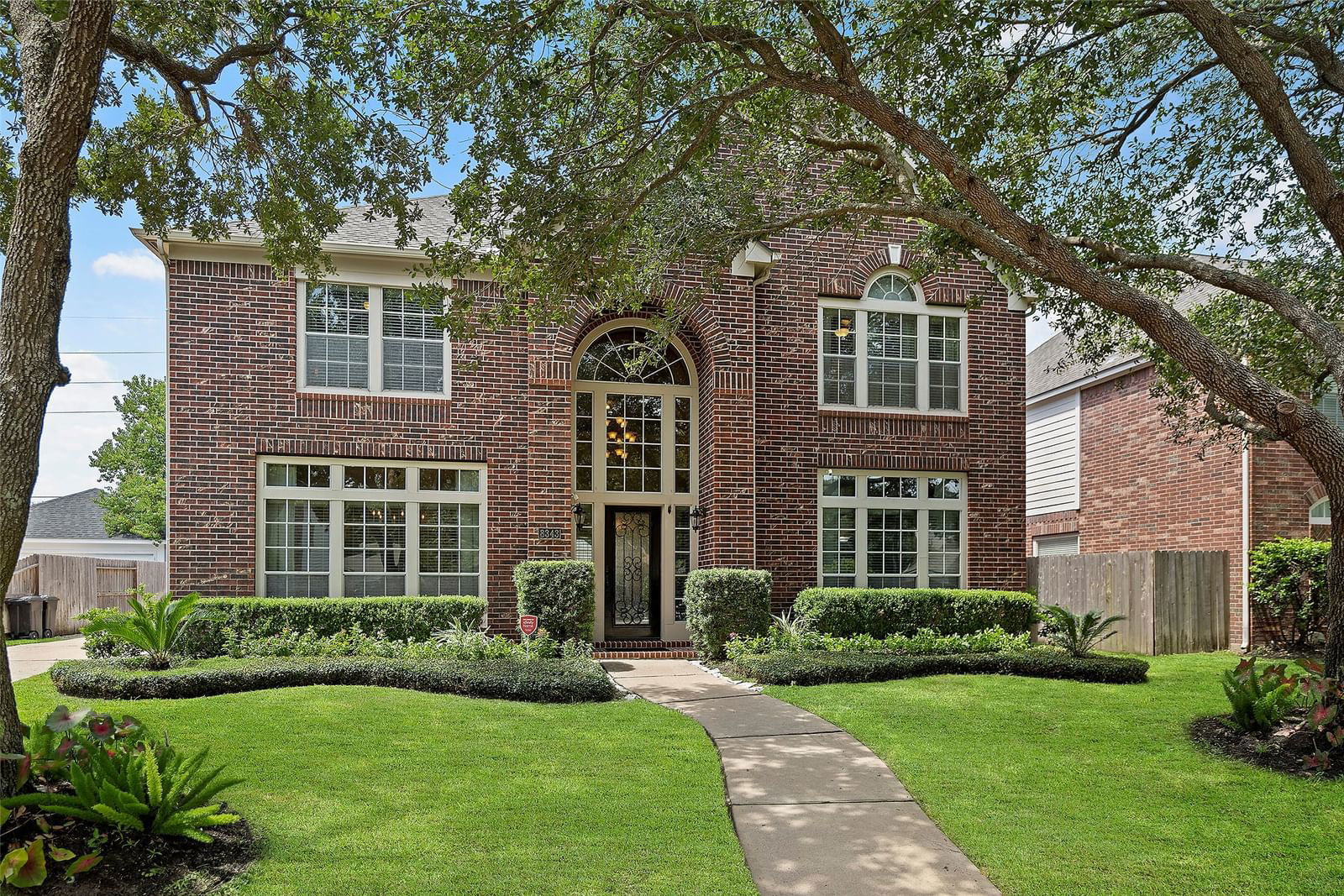 Real estate property located at 8343 Gentlewood, Harris, Copper Village, Houston, TX, US