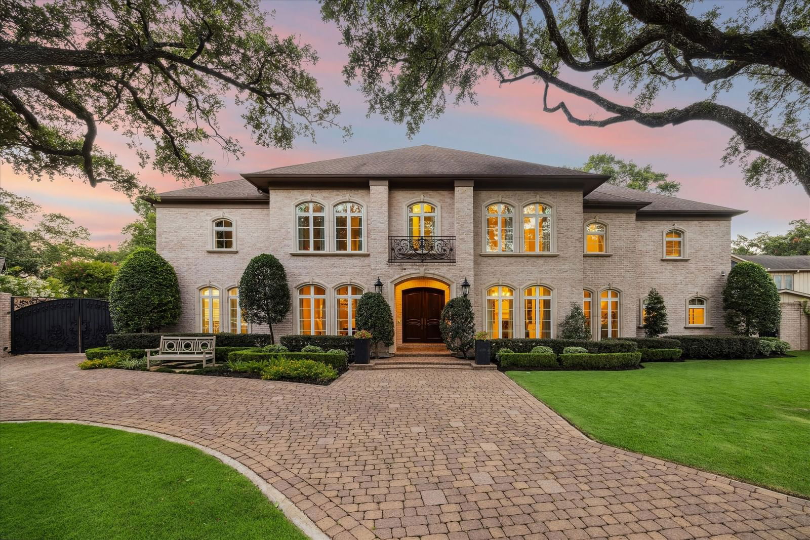 Real estate property located at 5440 Huckleberry, Harris, Tanglewood, Houston, TX, US