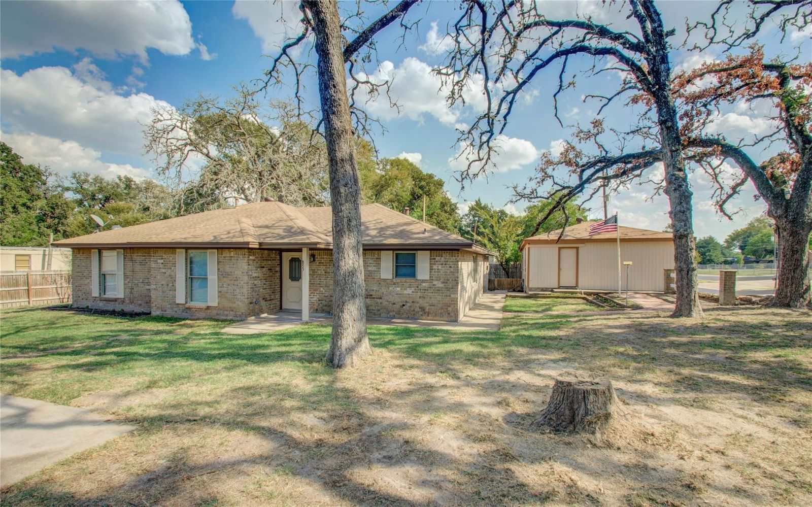 Real estate property located at 853 7th, Burleson, Oak Hill Sub, Somerville, TX, US