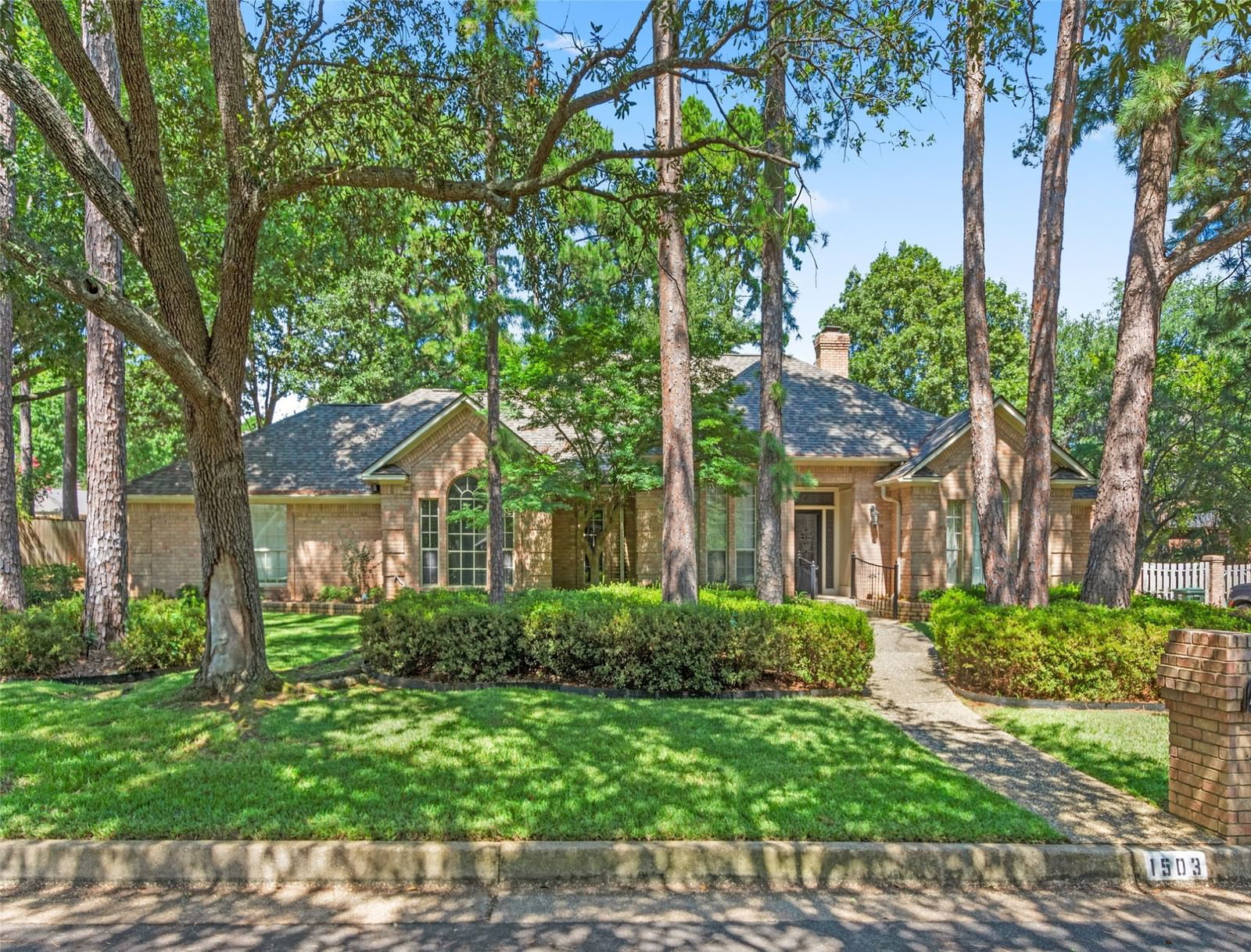 Real estate property located at 1503 Woodlands, Smith, Hollytree, Tyler, TX, US