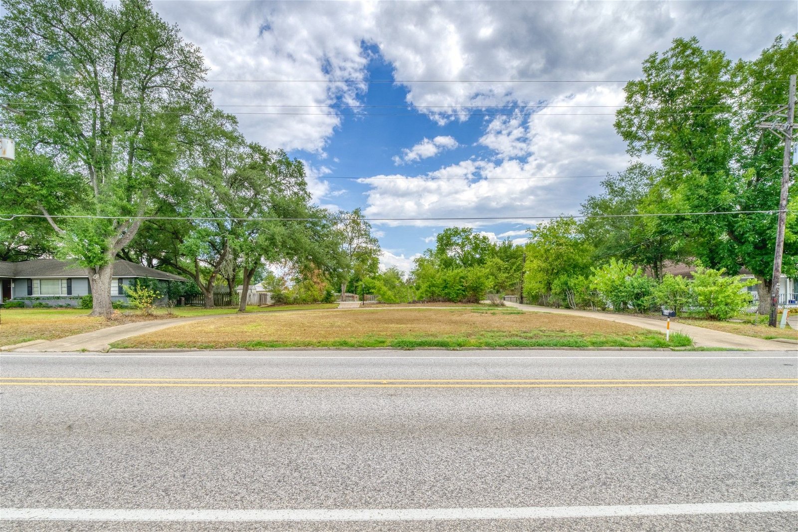 Real estate property located at 918 Main, Madison, Madisonville, TX, US