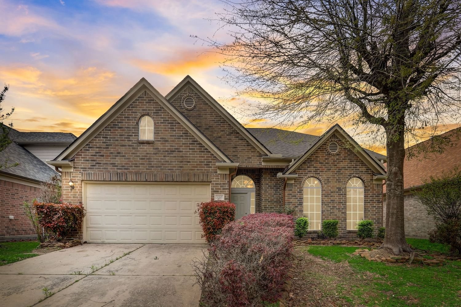 Real estate property located at 20507 Jasmine Leaf, Harris, Cypresswood Point, Humble, TX, US