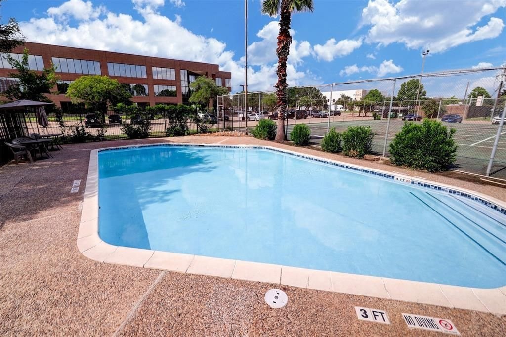 Real estate property located at 6001 Reims #706, Harris, Silverfield Condo Ph 01, Houston, TX, US