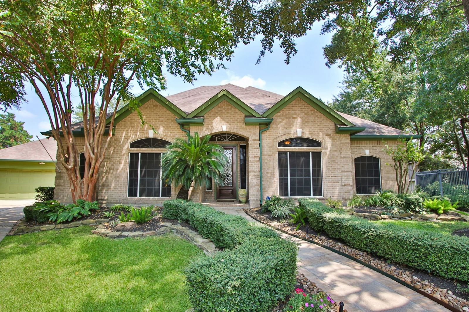 Real estate property located at 14015 Barrington Fairway, Harris, Barrington Woods Sec 01 Amd, Houston, TX, US