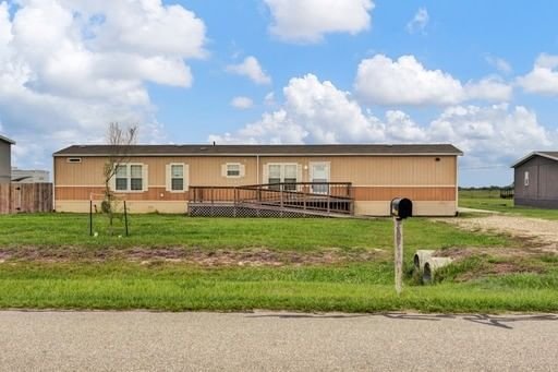 Real estate property located at 13009 Annette, Brazoria, Willowbreeze Farm A0341 W M M, Angleton, TX, US