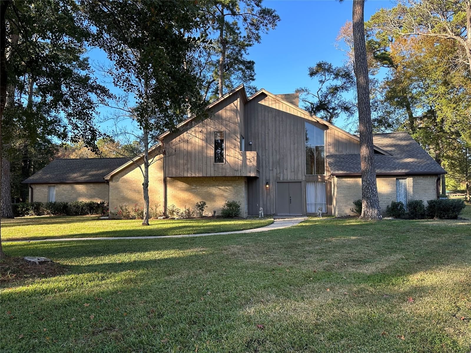 Real estate property located at 590 Charter Oaks, Montgomery, River Plantation 08, Conroe, TX, US