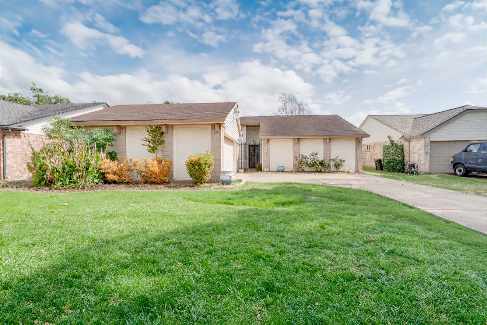 Real estate property located at 2308 Gunston, Fort Bend, Barrington Place, Sugar Land, TX, US