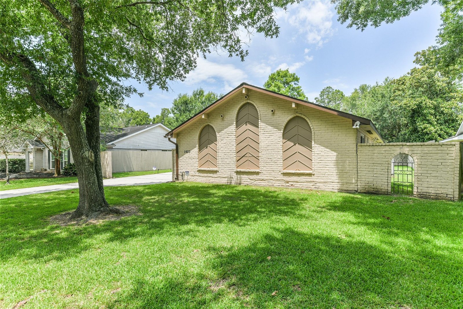 Real estate property located at 1623 Festival, Harris, Houston, TX, US