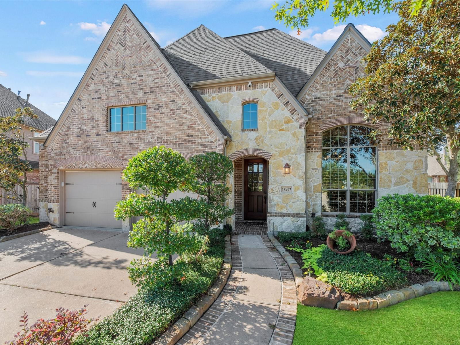 Real estate property located at 18907 Crest Cove, Harris, Bridgeland, Cypress, TX, US