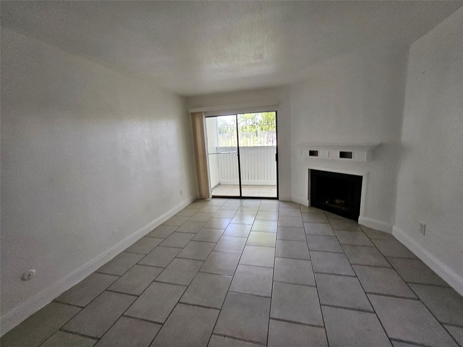 Real estate property located at 8405 Wilcrest #1703, Harris, Wilcrest Park Condo, Houston, TX, US