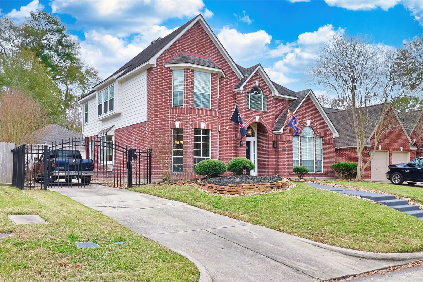 Real estate property located at 5210 Applevale, Harris, Mills Branch Village, Houston, TX, US
