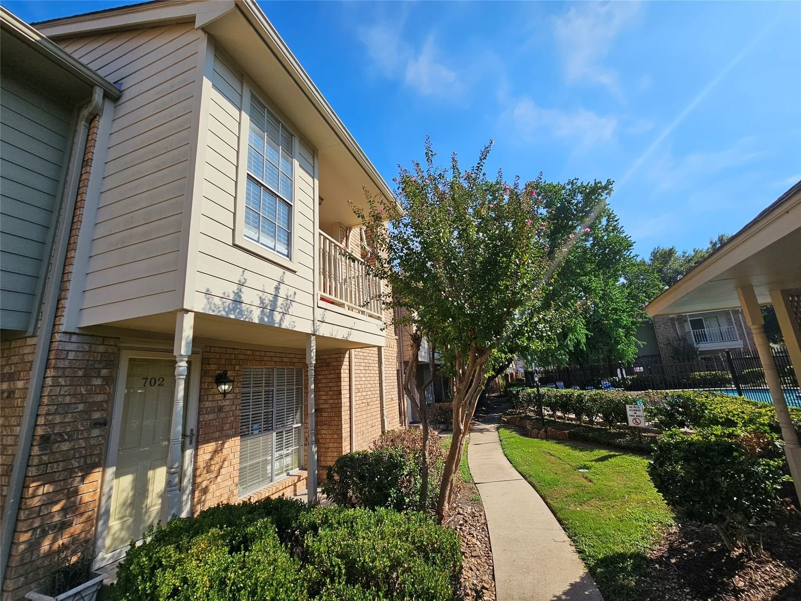 Real estate property located at 10615 Briar Forest #702, Harris, Kenswick Court Condo, Houston, TX, US