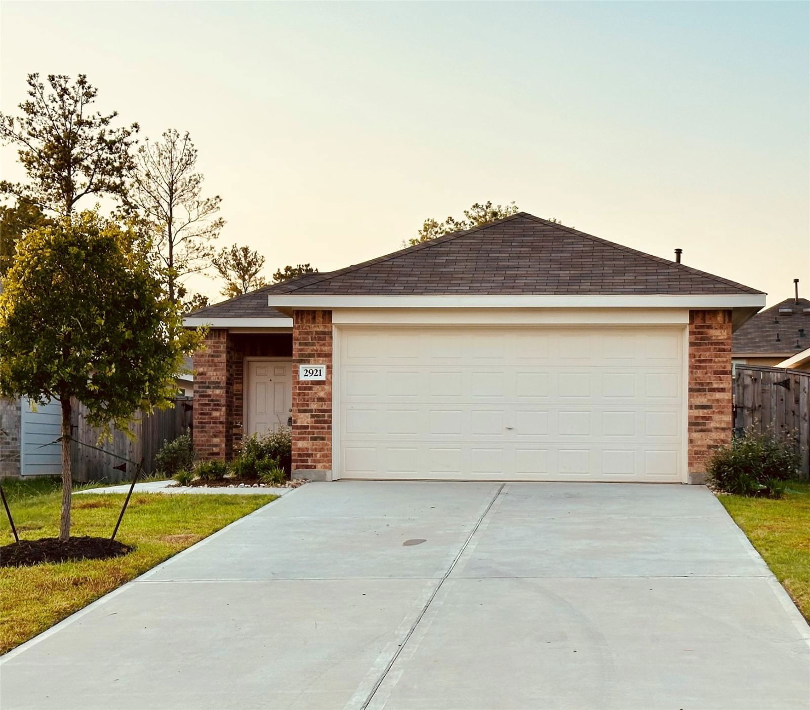 Real estate property located at 2921 Mallorca, Montgomery, Ladera Trails 03, Conroe, TX, US