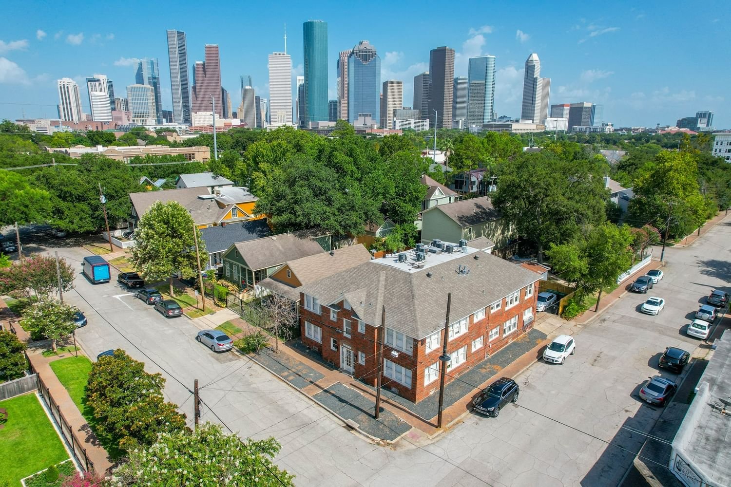 Real estate property located at 2021 Kane #8, Harris, Baker W R Nsbb, Houston, TX, US