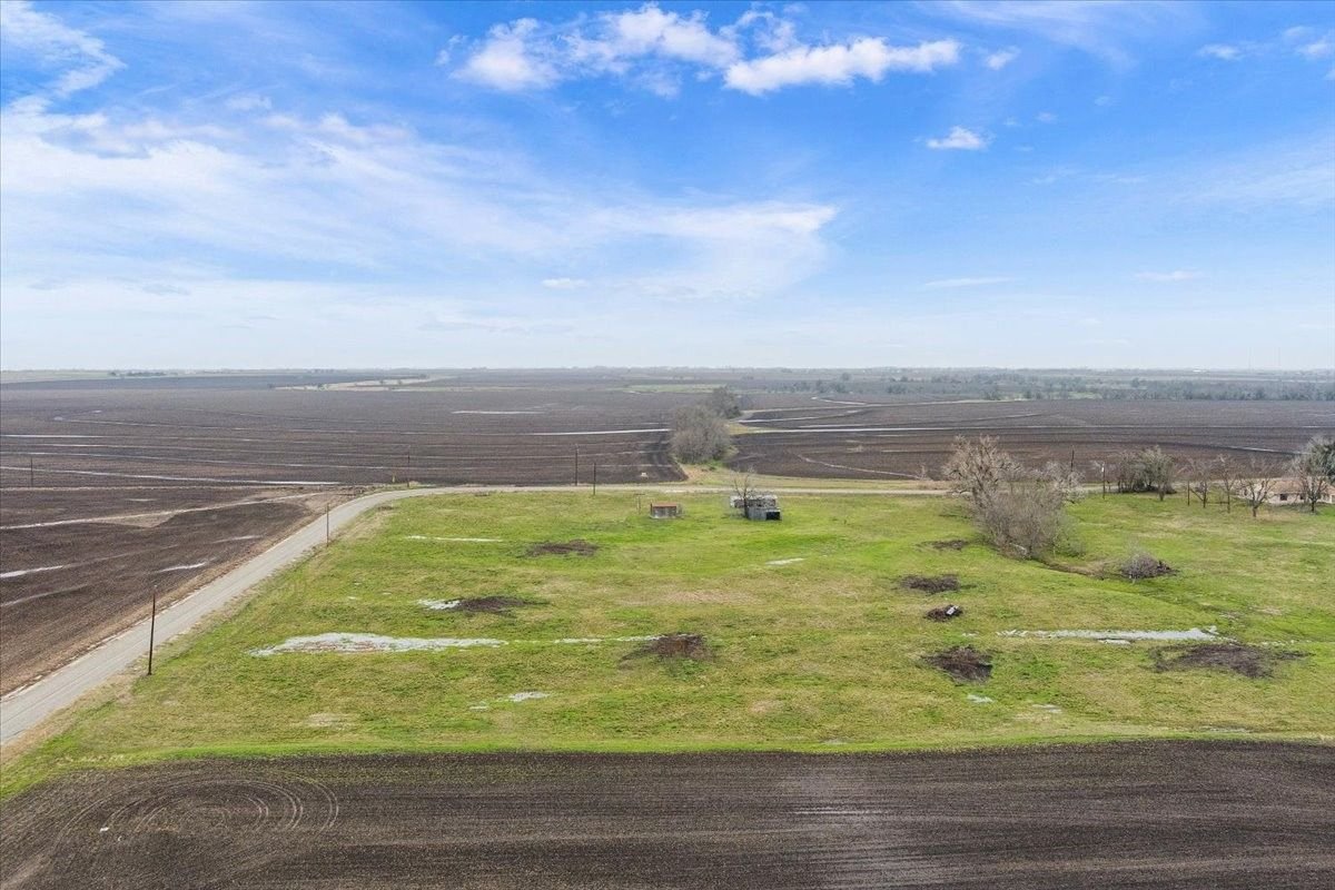 Real estate property located at 3051A County Road 436, Williamson, Thrall, TX, US