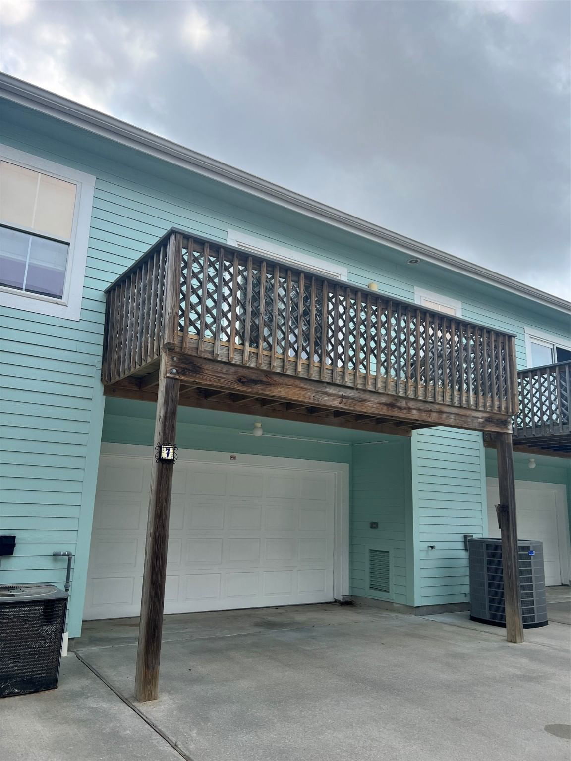 Real estate property located at 3100 75th #7, Galveston, Havre Lafitte Twnhms 87, Galveston, TX, US