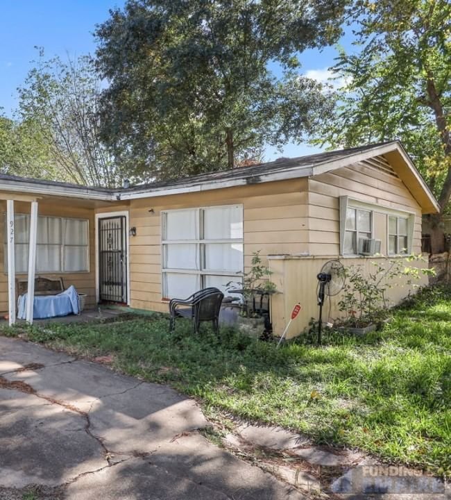 Real estate property located at 927 Vivian, Harris, Revelon Terrace, Pasadena, TX, US