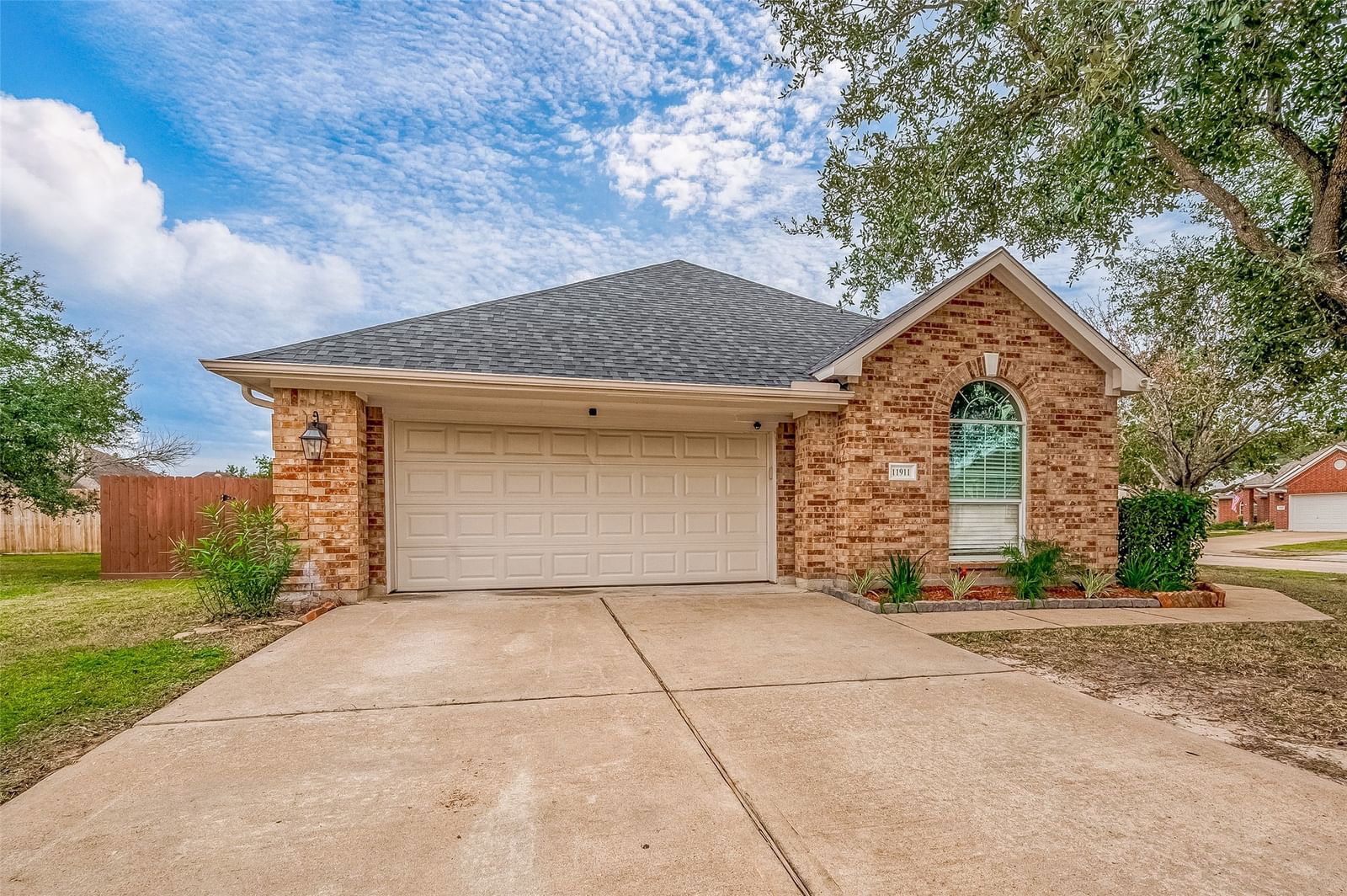 Real estate property located at 11911 Pitchstone, Harris, Canyon Gate At Northpointe 06, Tomball, TX, US