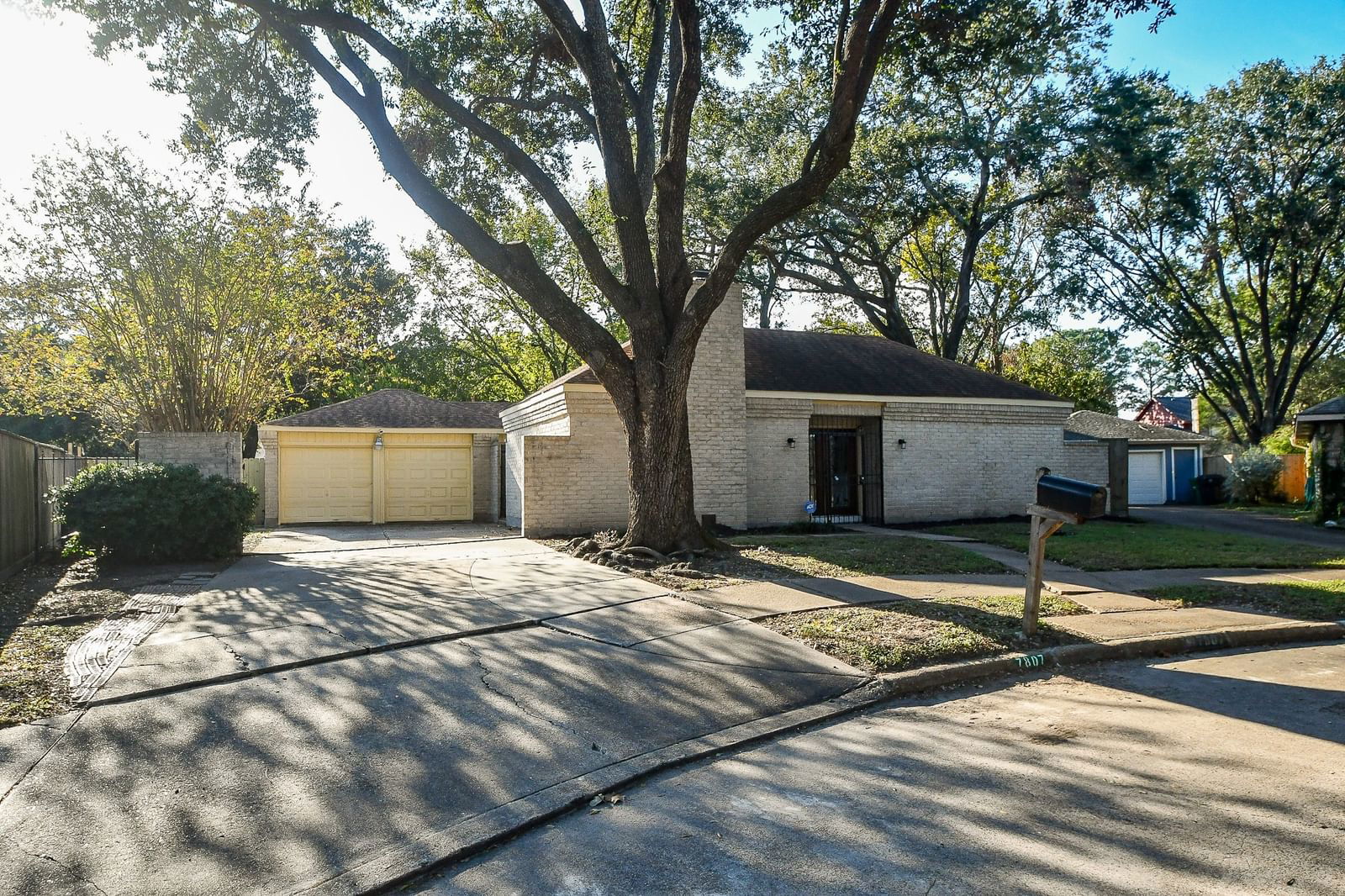 Real estate property located at 7807 Blackjack, Harris, Inwood Forest Sec 15, Houston, TX, US