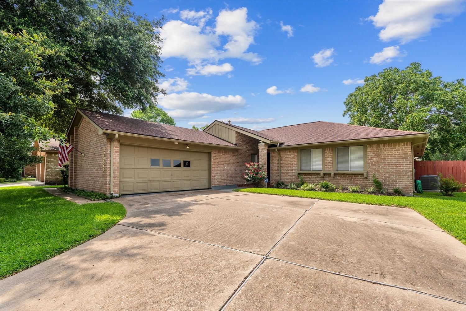 Real estate property located at 12923 Carvel, Harris, Braewood Glen Sec 04, Houston, TX, US