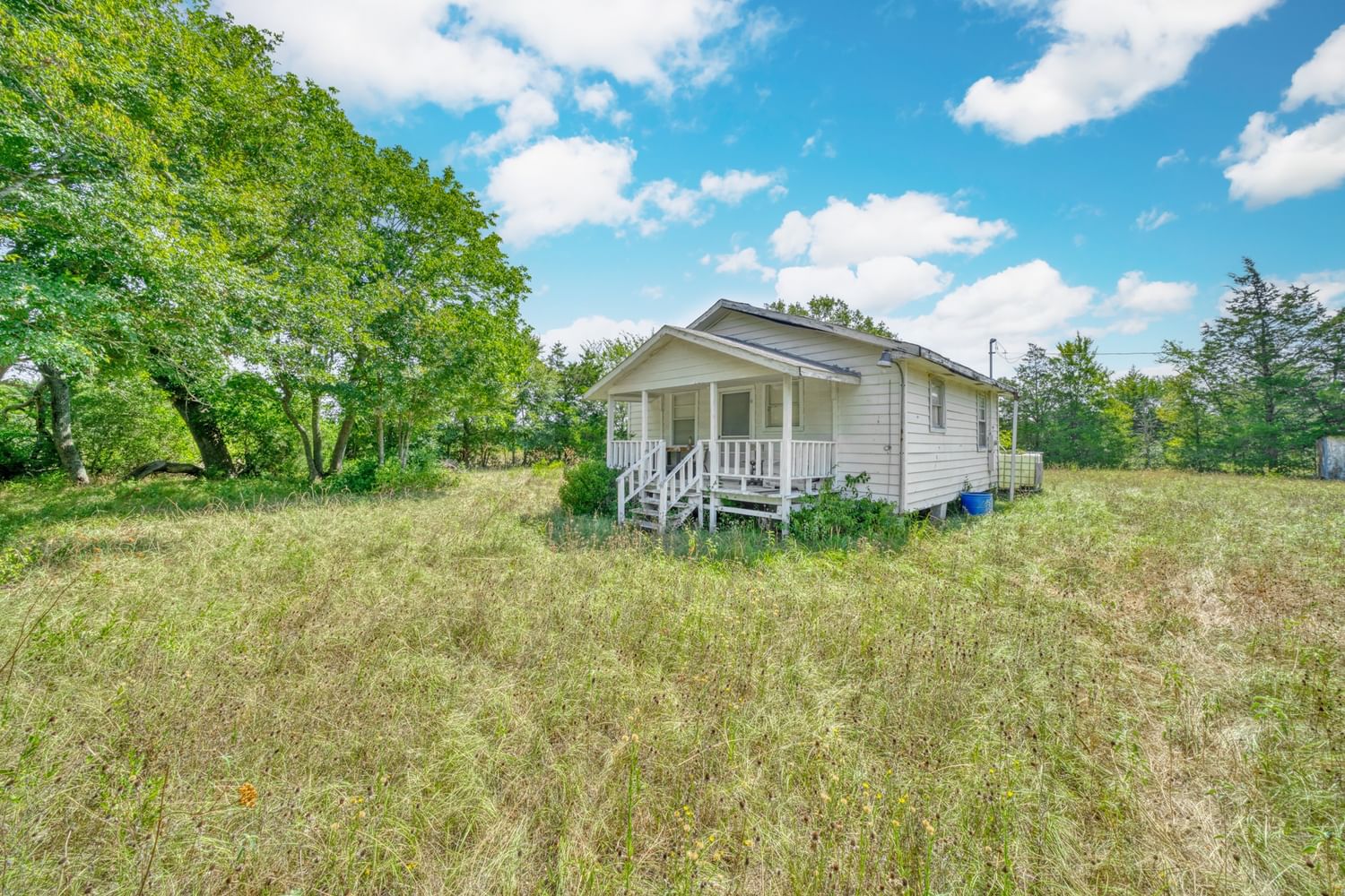 Real estate property located at 8633 Lewis, Madison, Midway, TX, US