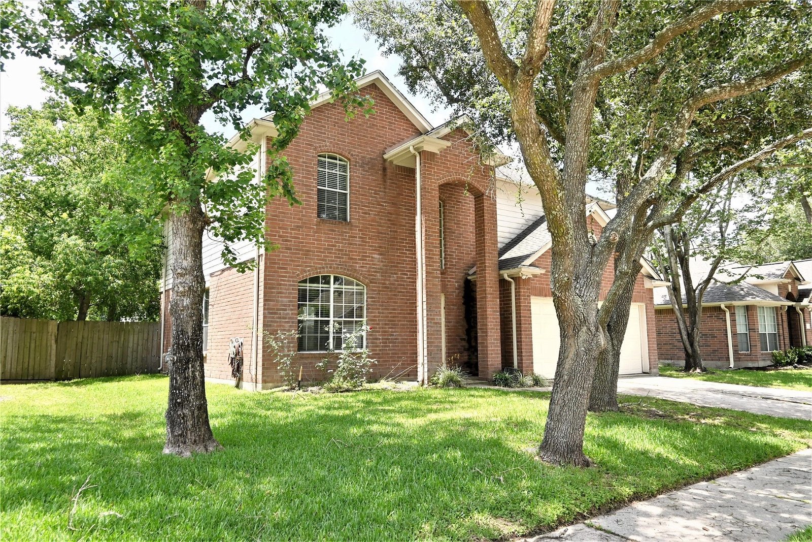 Real estate property located at 18611 Summer Anne, Harris, Humble, TX, US