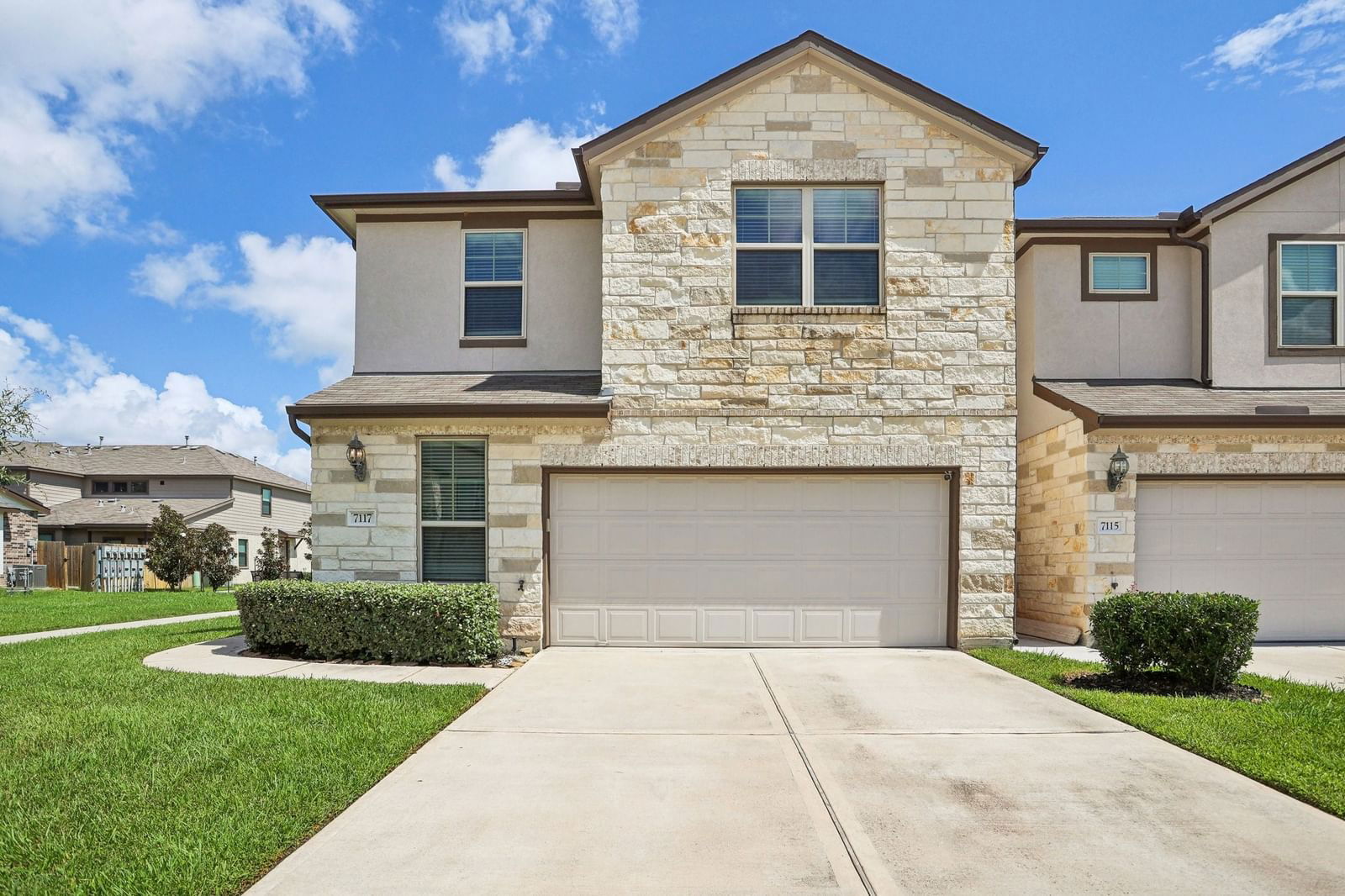 Real estate property located at 7117 Fannin, Brazoria, Midtown at Magnolia Townhomes, Pearland, TX, US