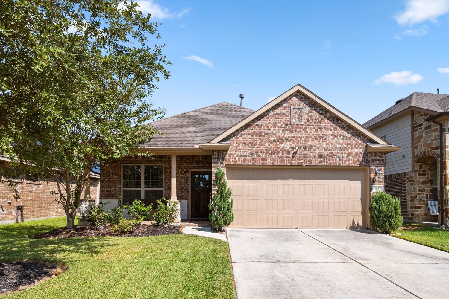Real estate property located at 13327 Canton Cliff Court, Harris, Humble, TX, US
