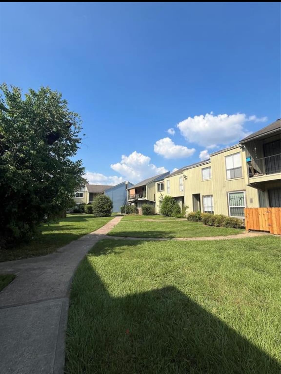 Real estate property located at 5625 Antoine #408, Harris, Oakwood Gardens Condo LLC, Houston, TX, US