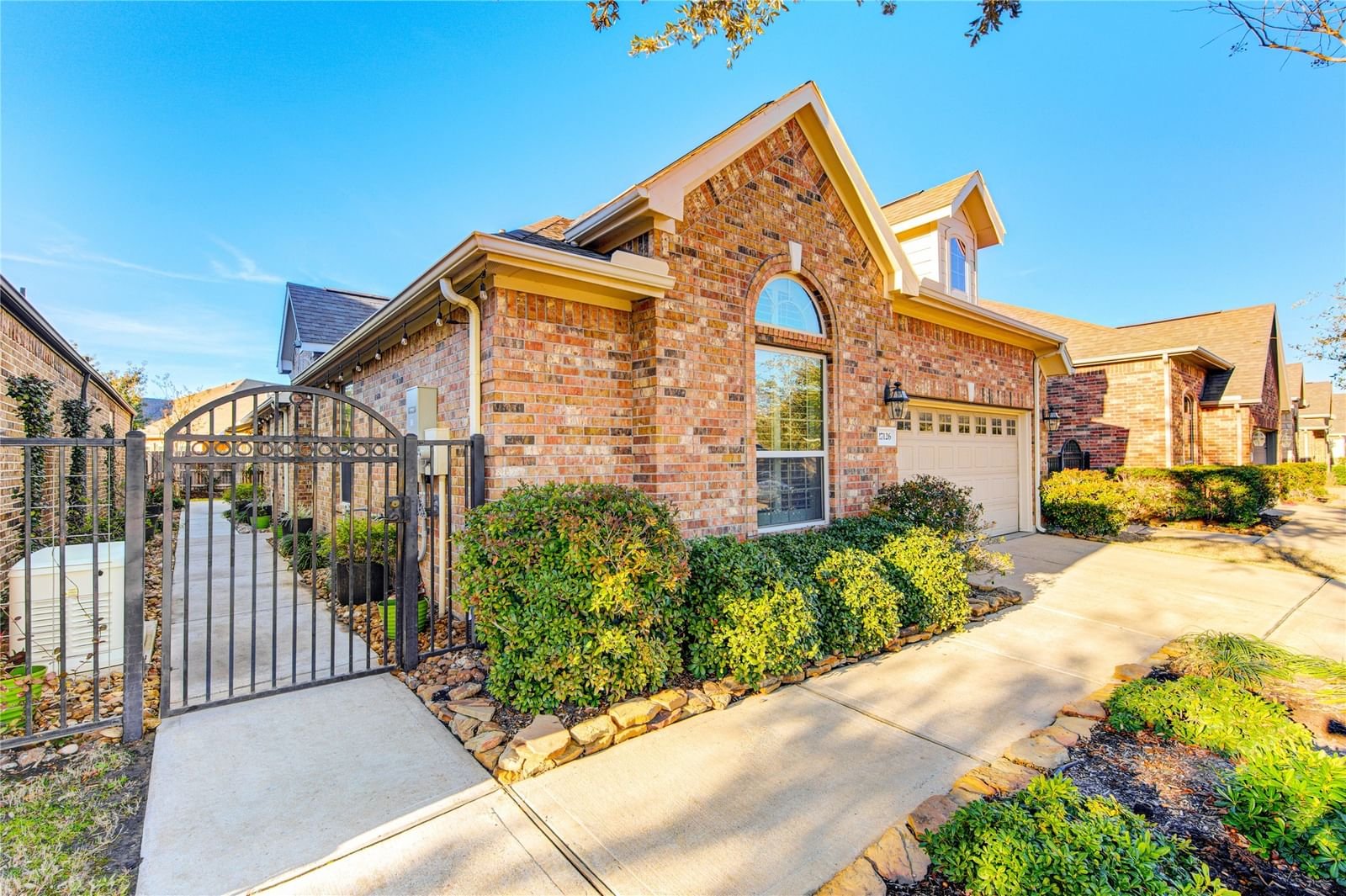 Real estate property located at 27126 Walker Retreat, Fort Bend, Cinco Ranch Southwest, Katy, TX, US