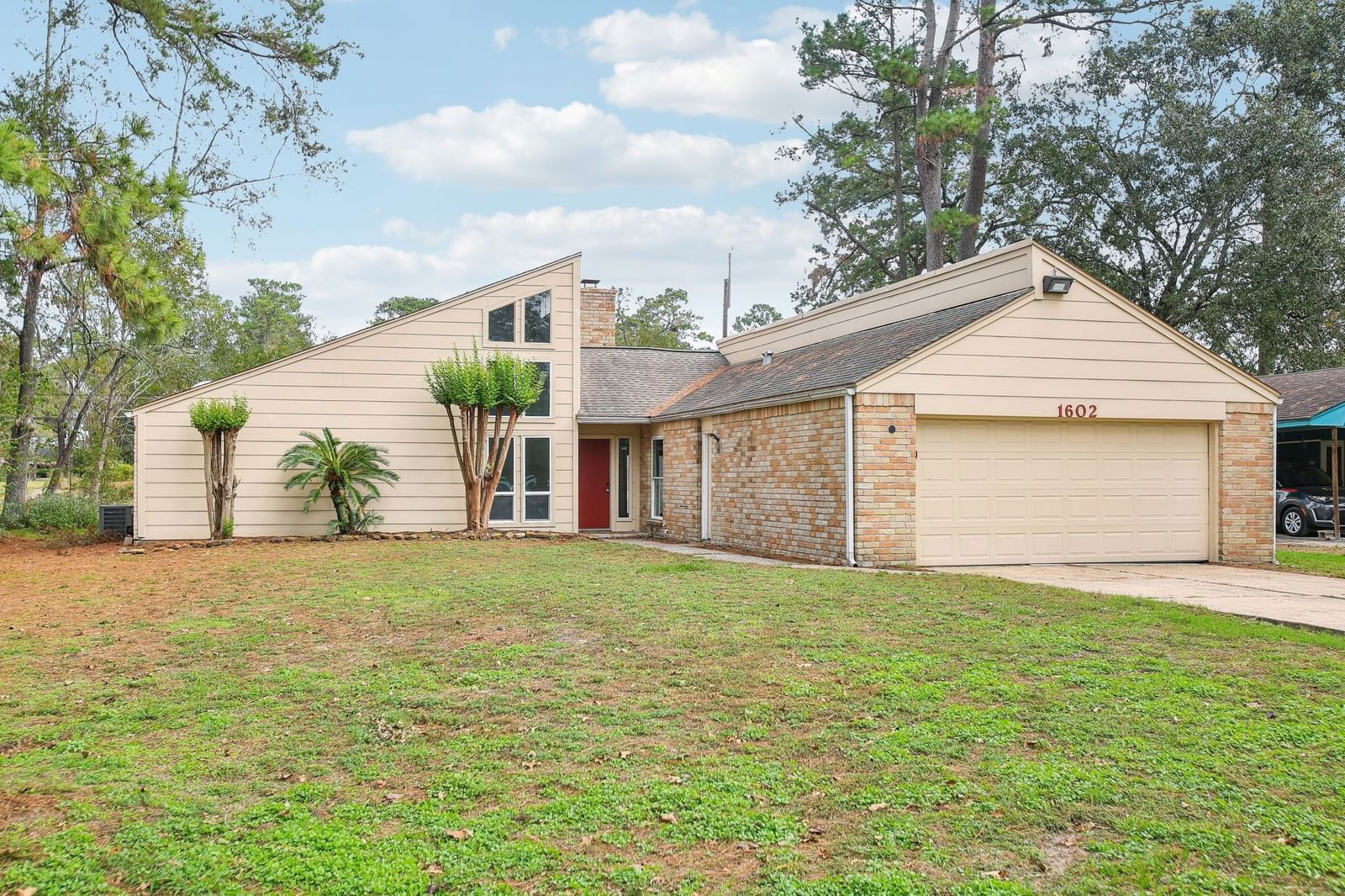 Real estate property located at 1602 Chestnut Ridge, Harris, Estates Sec 01, Kingwood, TX, US