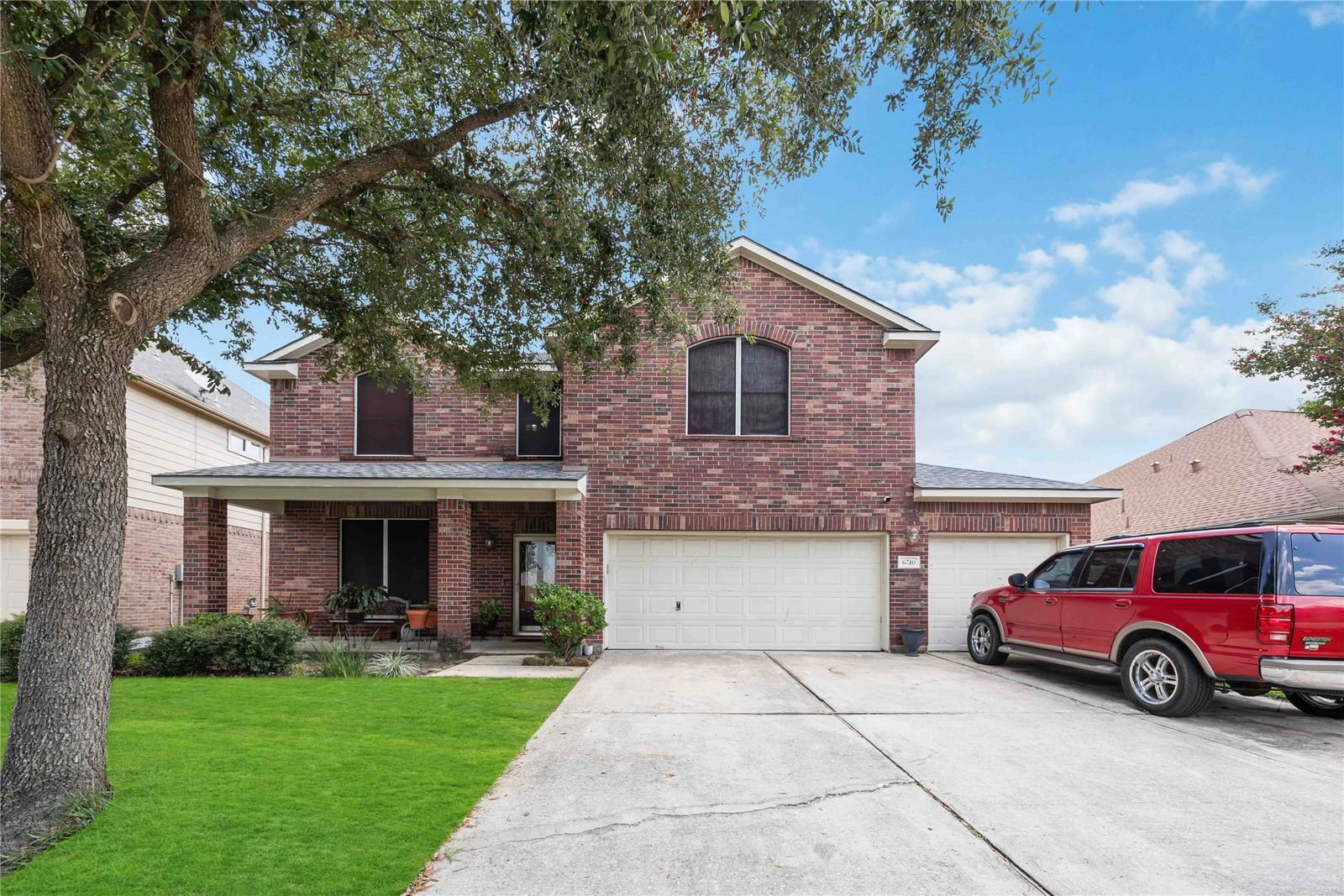 Real estate property located at 6710 Russelfield, Harris, New Forest Sec 01, Houston, TX, US