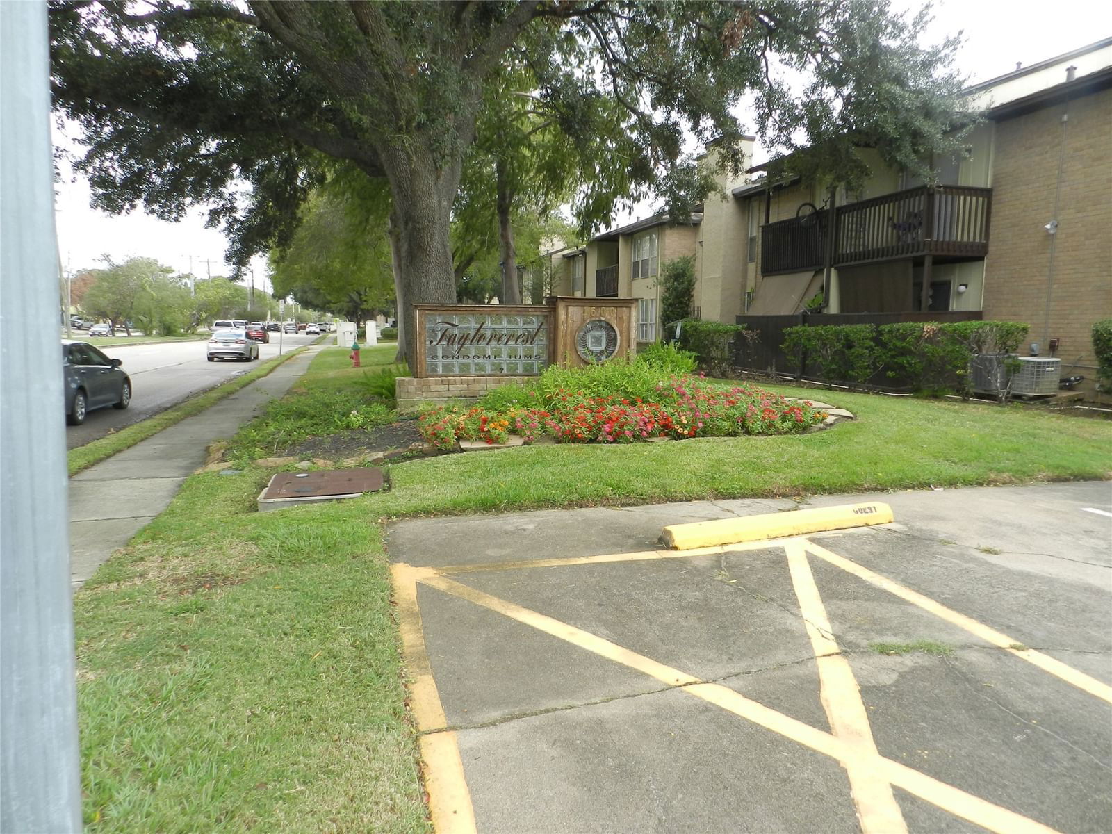 Real estate property located at 1500 Bay Area #331, Harris, Baywind Condo Sec 02, Houston, TX, US