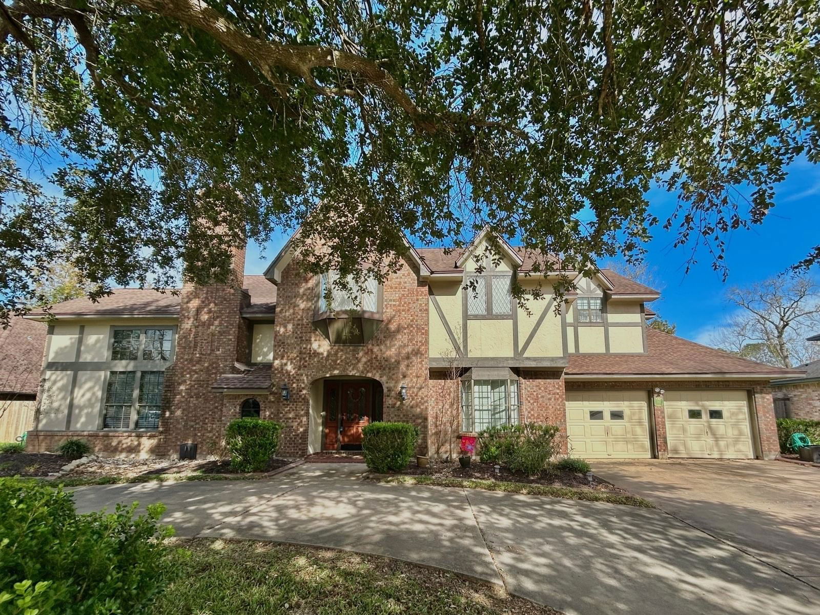 Real estate property located at 302 Juniper, Brazoria, Pecan Lake Estates, Lake Jackson, TX, US