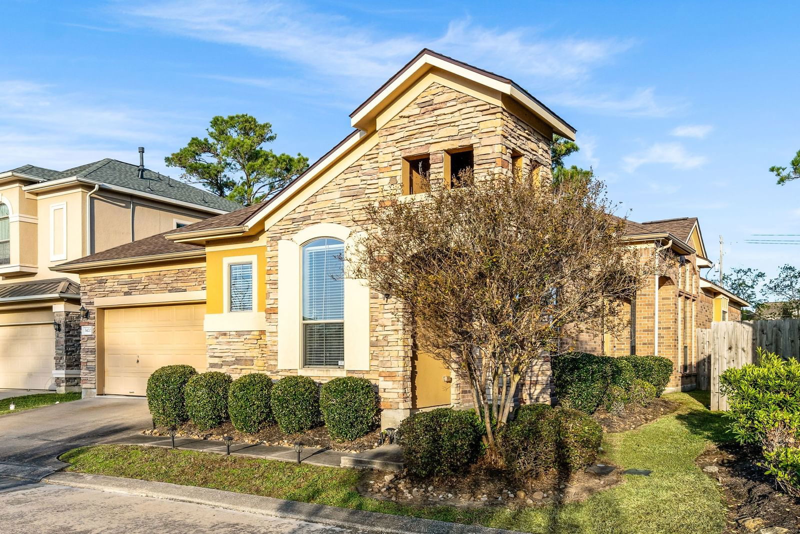 Real estate property located at 3420 Cortona, Harris, Terra Bella Sec 01, Friendswood, TX, US