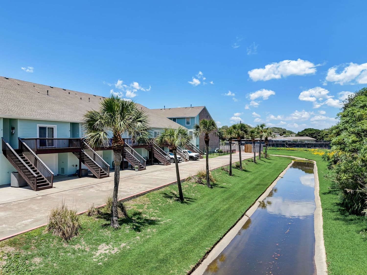 Real estate property located at 3100 75th #19, Galveston, Havre Lafitte Twnhms 87, Galveston, TX, US