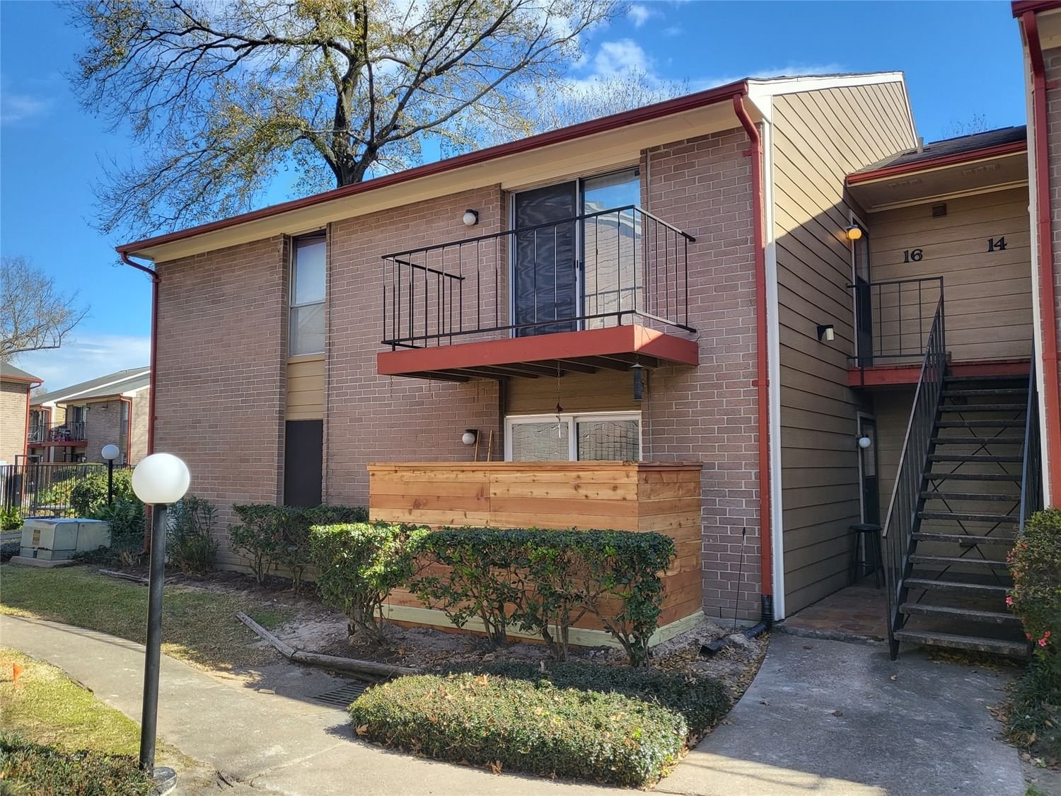 Real estate property located at 12955 Woodforest #38, Harris, Woodforest Condo, Houston, TX, US
