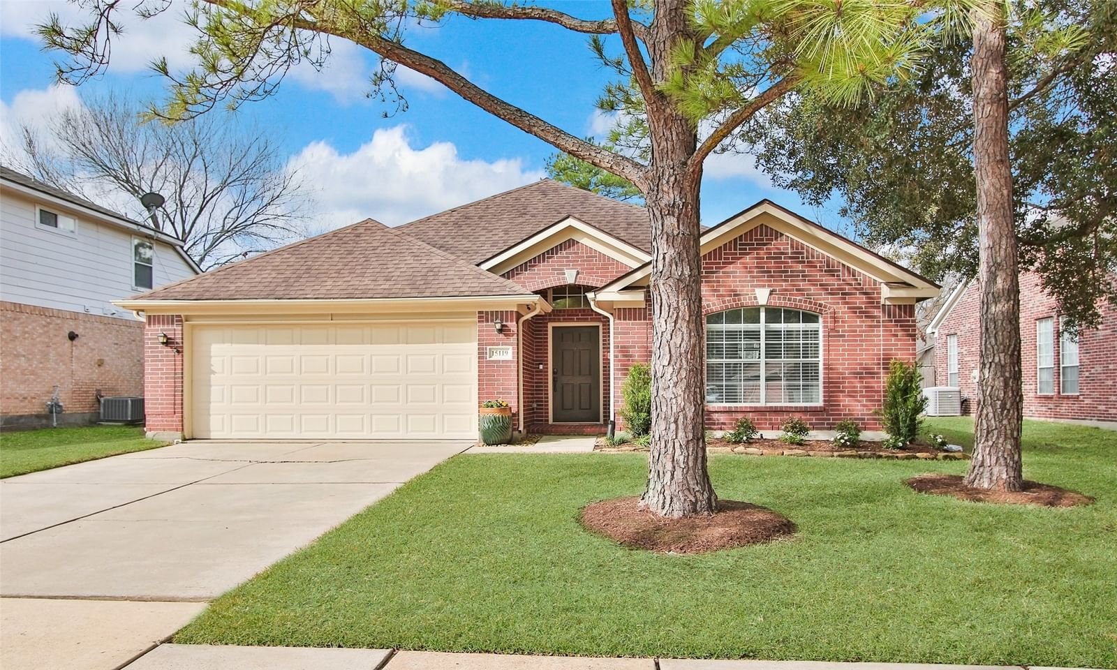 Real estate property located at 15119 Red Cedar Cove, Harris, Fairfield Inwood Park Sec 06, Cypress, TX, US