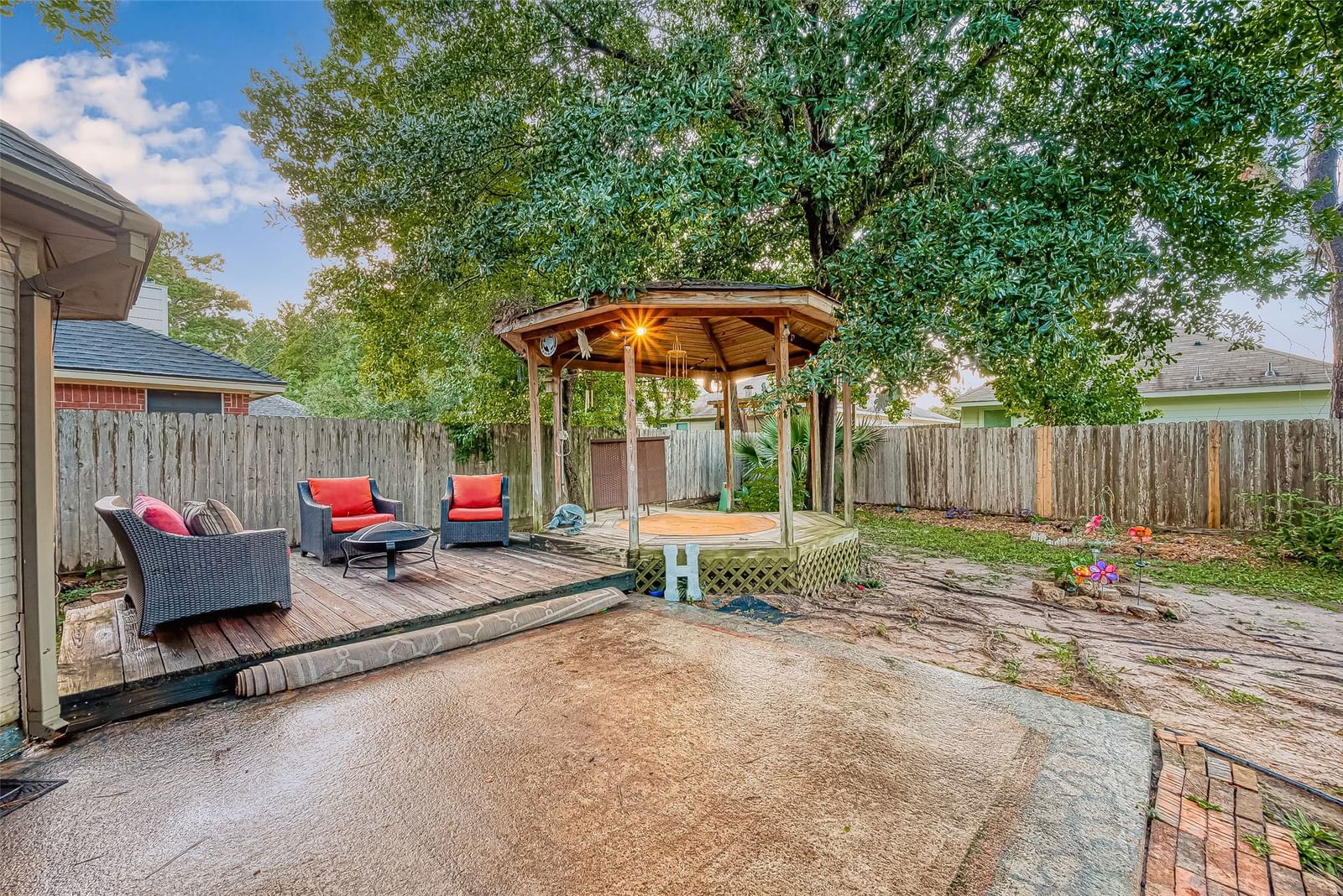 Real estate property located at 3131 Creek Manor, Harris, Elm Grove Village, Houston, TX, US