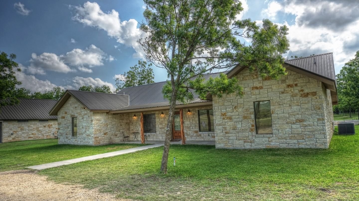 Real estate property located at 0 Johnny Seibert Ln, Real, Pecan Farm Cabins Ph III, Leakey, TX, US