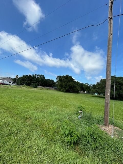 Real estate property located at 0 Burch, Brazoria, Burch Acres Sec 2, Oyster Creek, TX, US