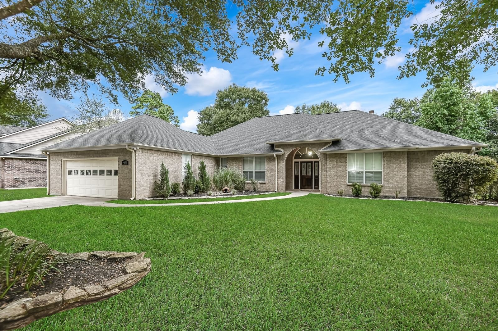 Real estate property located at 2452 Ripplewood, Montgomery, Carriage Hills 01, Conroe, TX, US