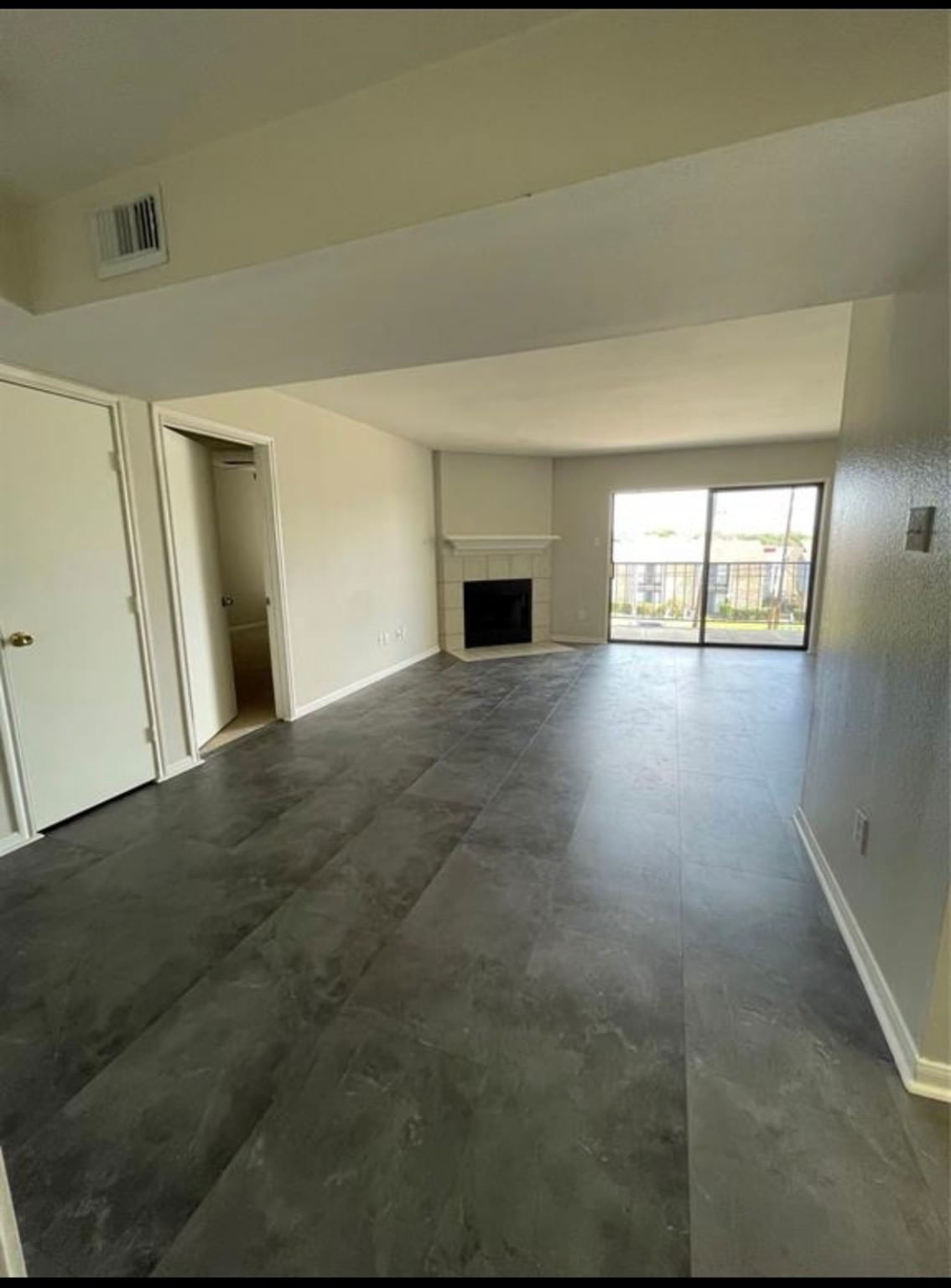 Real estate property located at 2824 Bartell #39, Harris, Hearthwood 02 Condo Ph 01, Houston, TX, US