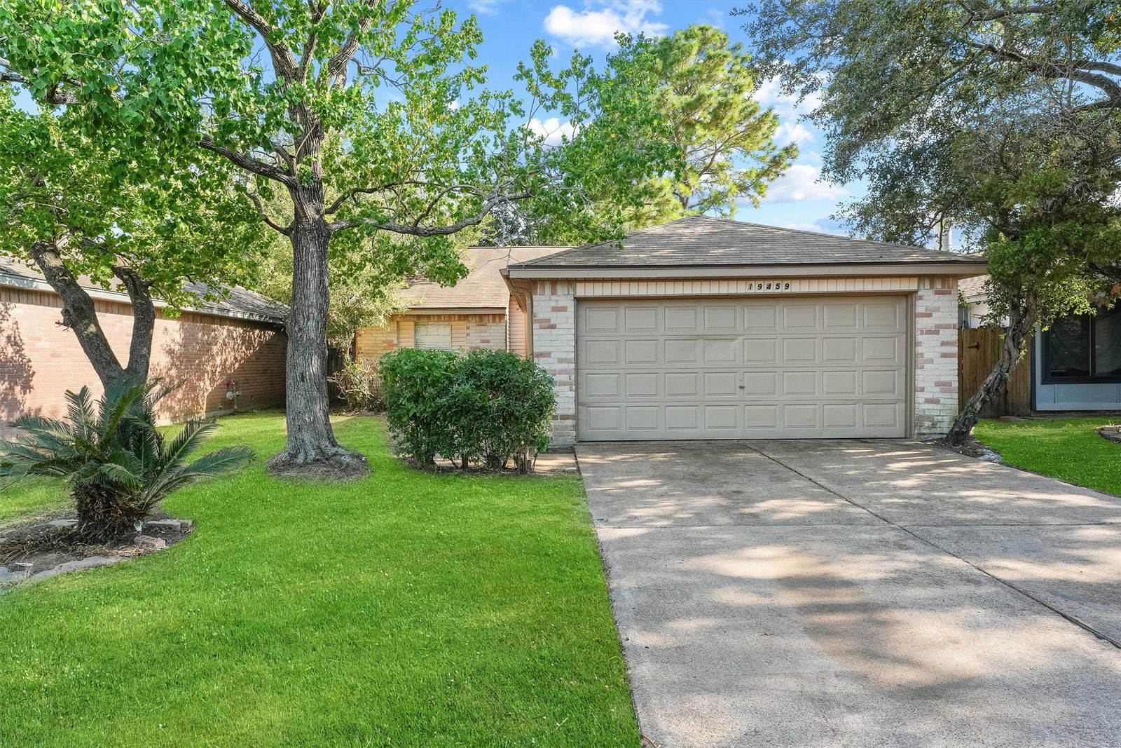 Real estate property located at 19459 Cypress Canyon, Harris, Cypress Meadows 02, Katy, TX, US