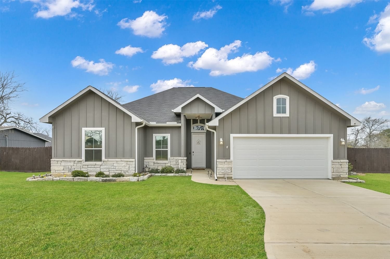 Real estate property located at 26208 Deerwood Drive, Waller, Deerwood Lakes, Hempstead, TX, US