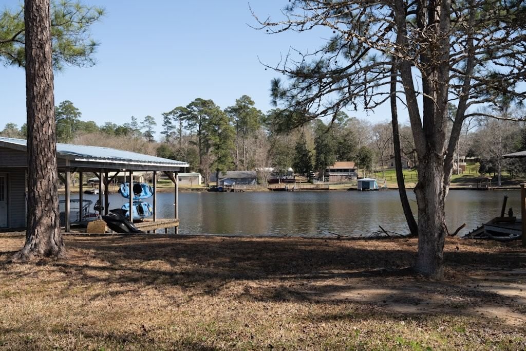 Real estate property located at 109 Whitehorse, Tyler, Lake Charmaine, Woodville, TX, US