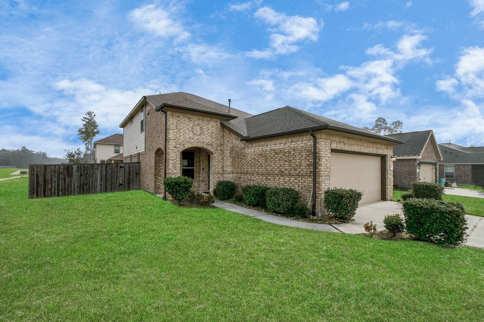 Real estate property located at 4326 Chester Forest, Montgomery, Country Colony, Porter, TX, US