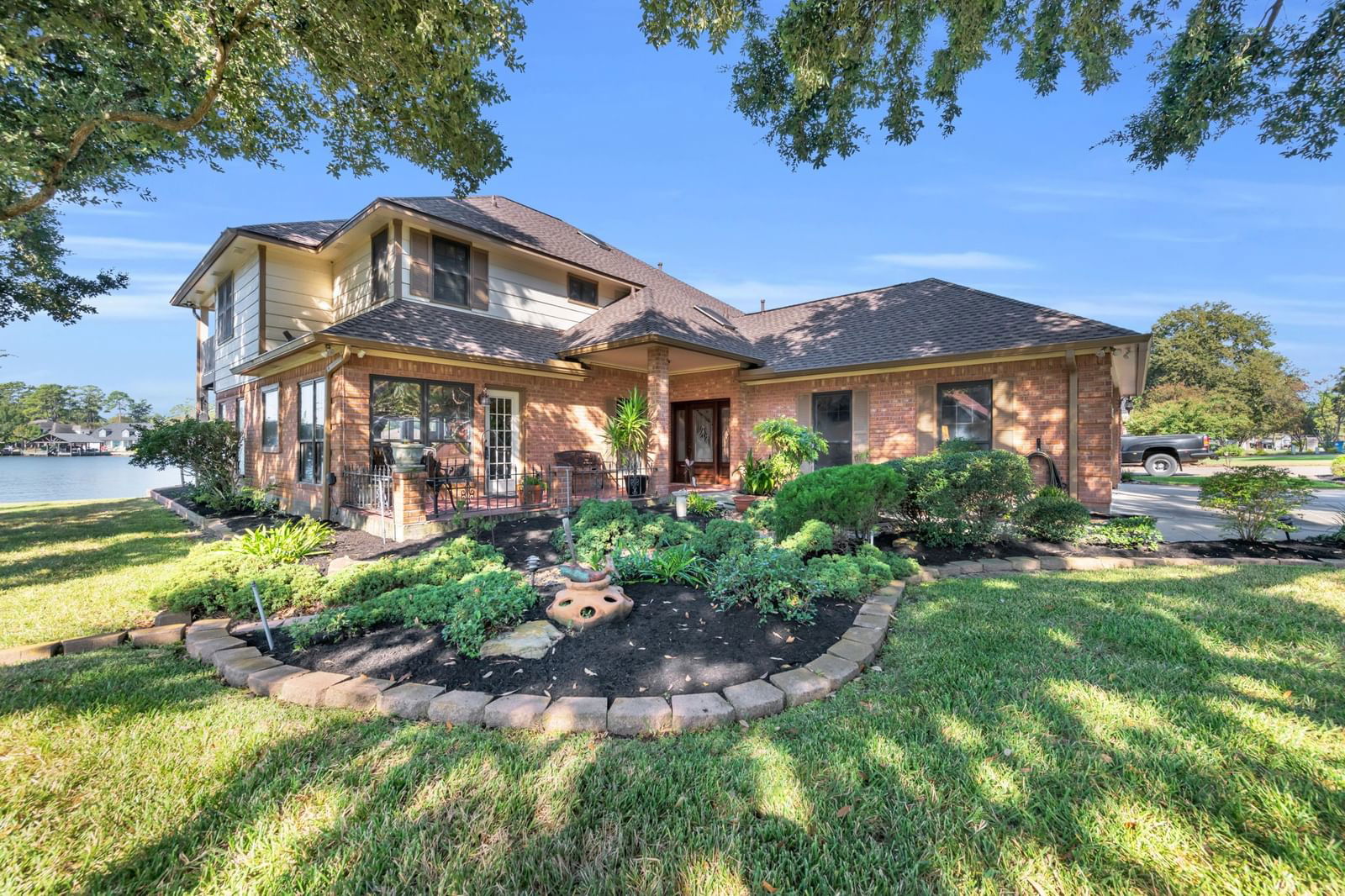 Real estate property located at 12356 Lake Vista, Montgomery, Point Aquarius 07, Willis, TX, US