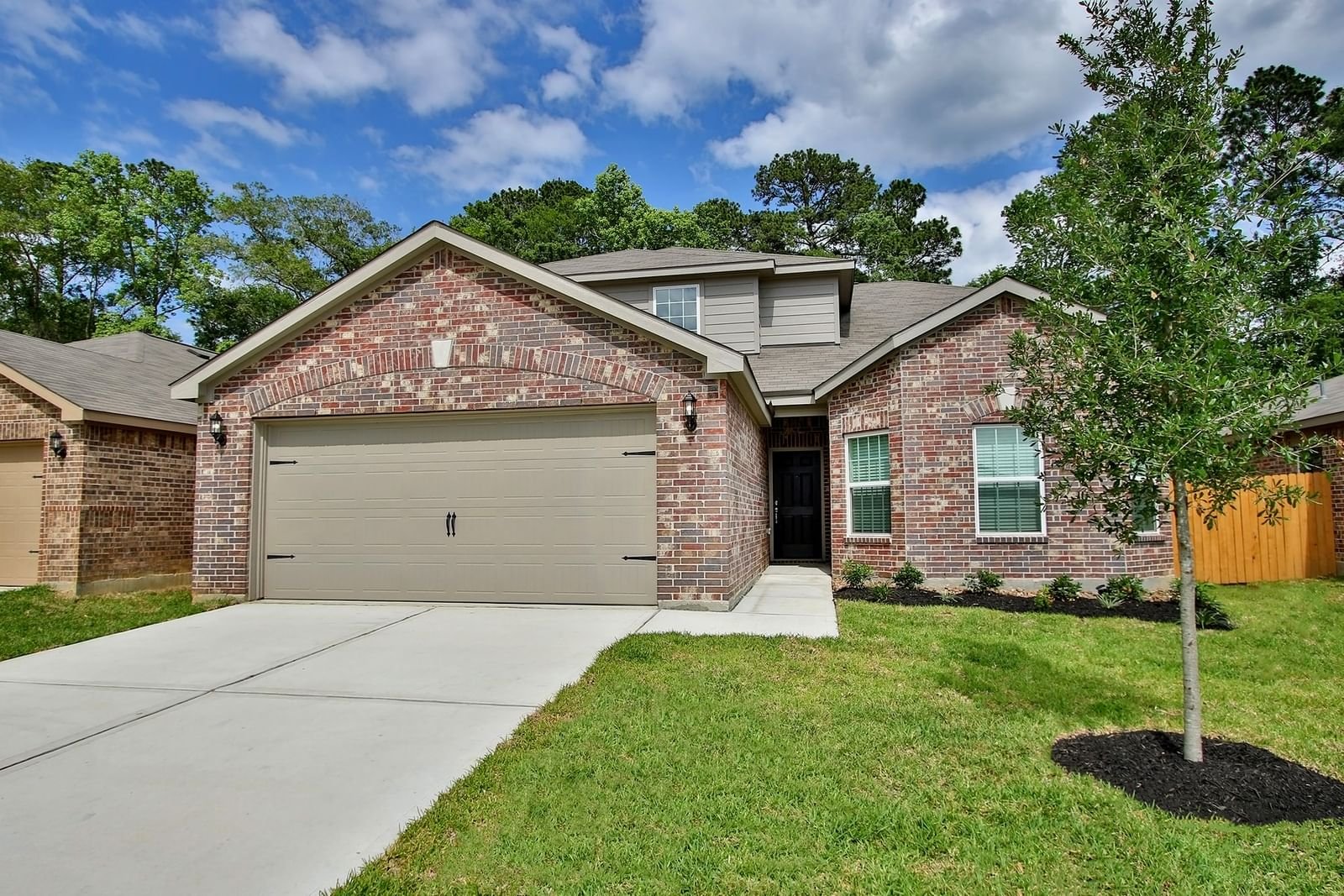 Real estate property located at 10671 Lost Maples, Montgomery, Pinewood Trails, Cleveland, TX, US