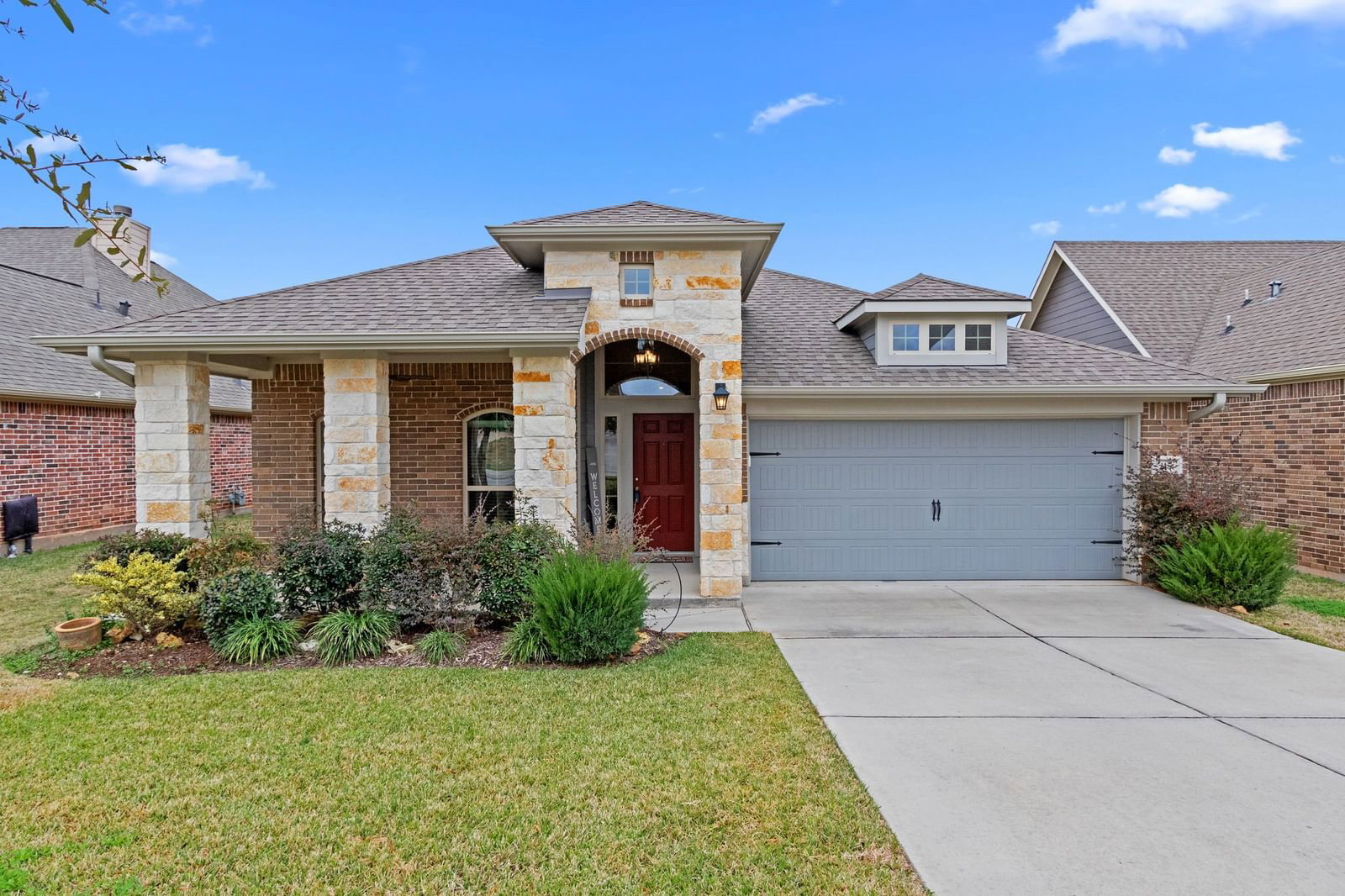 Real estate property located at 115 Abner, Montgomery, Lake Creek Village 01, Montgomery, TX, US